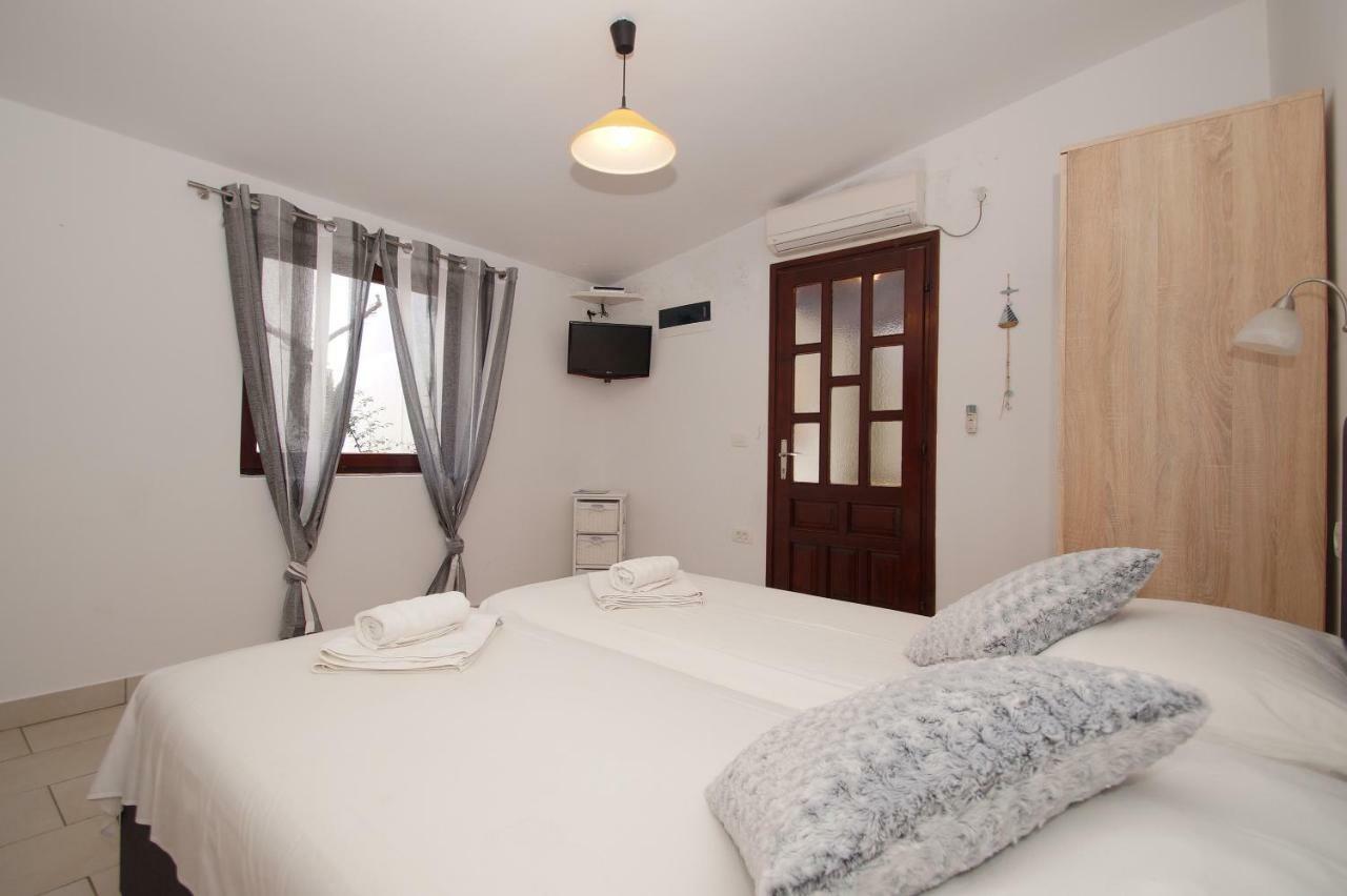 Posejdon Apartments Korcula Town Luaran gambar
